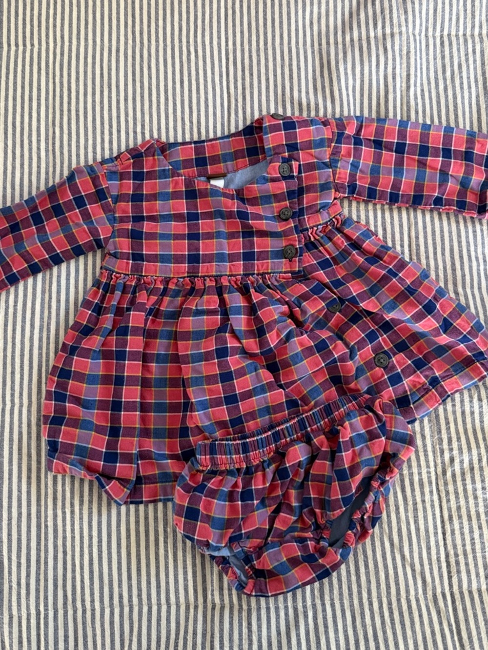 Tea plaid baby girl dress with bloomers